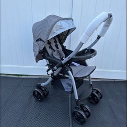 Stroller/ Jeep Unlimited Reversible Stroller/ Jeep/ Baby/ Kids/ Outdoor/ Travel/ Nursery/ New