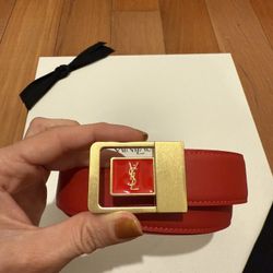 Saint Laurent Boucle LA Belt 