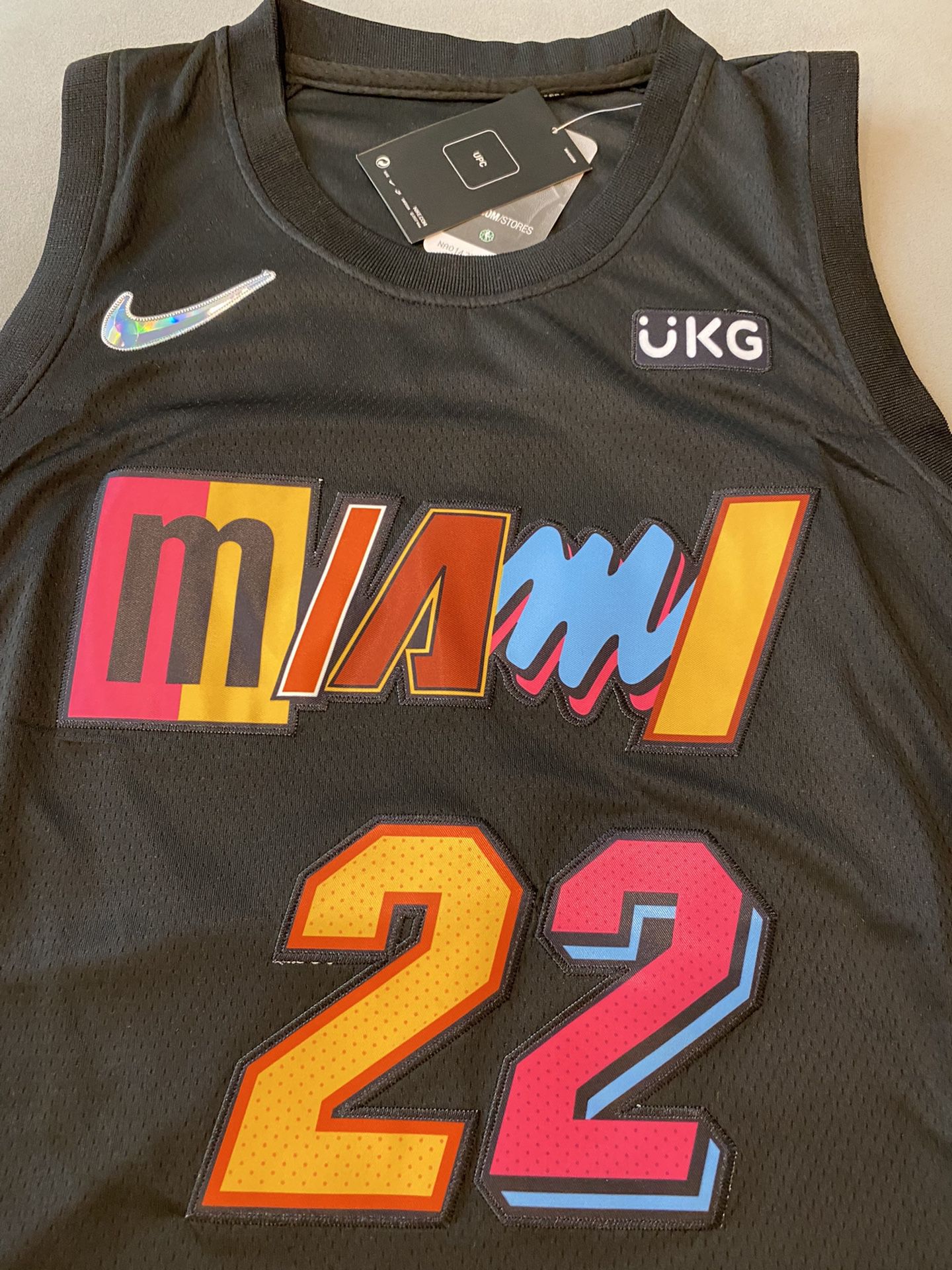 NBA apparel Miami Heat Men's White Basketball Jersey NWT size XL for Sale  in Spring Hill, FL - OfferUp