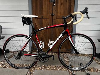 57cm Beautiful Carbon Fiber Bianchi Vertigo Road Bike