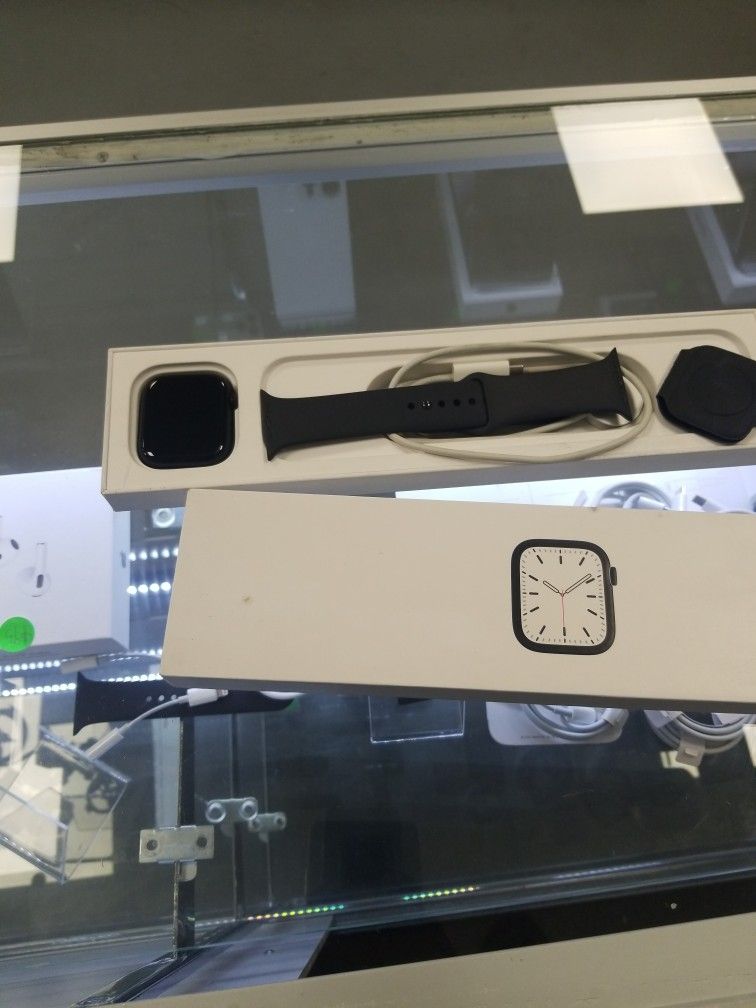 Apple watch Unlocked  LTE cellular 
