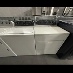 Whirlpool Washer And Dryer Set “27 ( Lavadora Y Secadora )