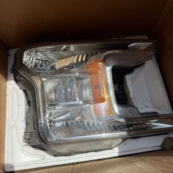 Ford F150 Headlight 