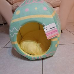 NEw EASTER EGG PET BEDDING For Dogs, Cats, Bunnies, Etc