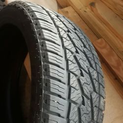 1 DELINTE A/T 285/40/24 (Brand New)