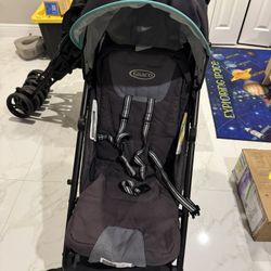 Graco Breeze  Click Connect Umbrella Stroller