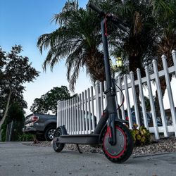 Electric scooter