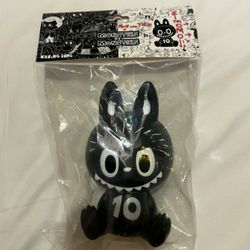 Brand New Sealed Labubu X How2work 10th Anniversary Vinyl Figure 