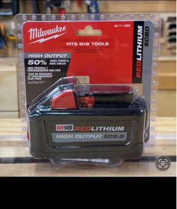 Milwaukee new 8ah  battery high output