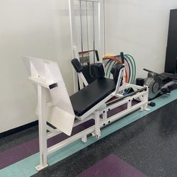 Cybex Leg Press