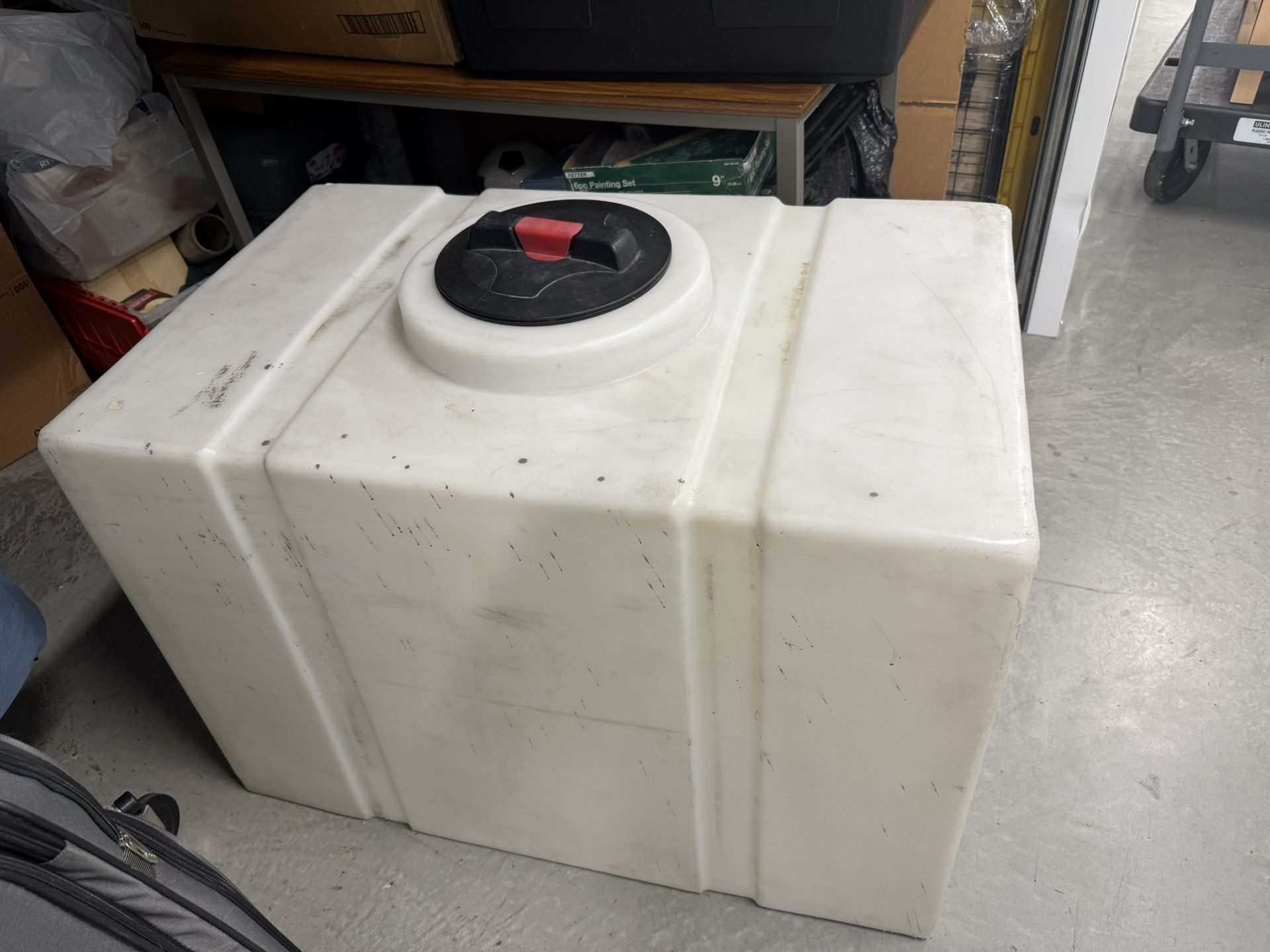 100 Gallon Water Tank