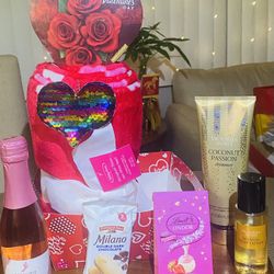 Valentine’s Day Gift Basket