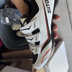 ZiiTOP branded road cycling shoe 8.5