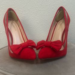 Selling (lightly Used) Fashion Nova High Heels.  