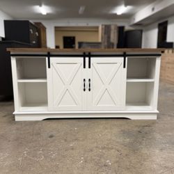 Farmhouse Rustic Sliding Barn Door TV Stand 