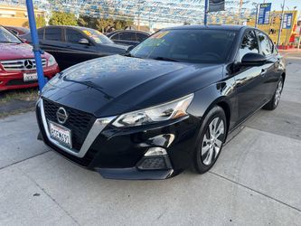 2020 Nissan Altima