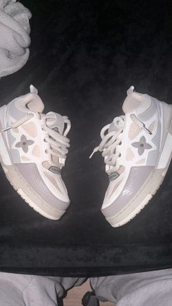Louis Vuitton grey skates