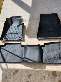Floor Mats  Toyota Cambry 2018 en adelante
