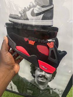 Red thunder Jordan 4s