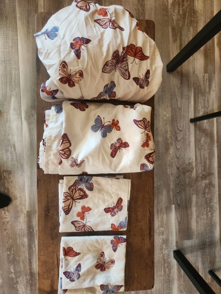 Butterflies Sheets Set