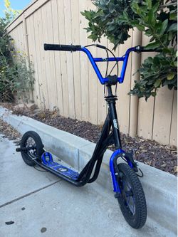 Used - Mongoose kids scooter