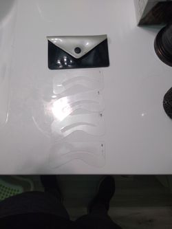 Eyebrow Stencils And Case