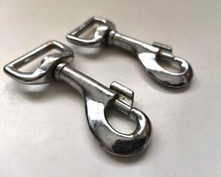 Hardware Essentials 1 in. x 3-1/8 in. Bolt Snap with Swivel Eye, Nickel Lot of Two