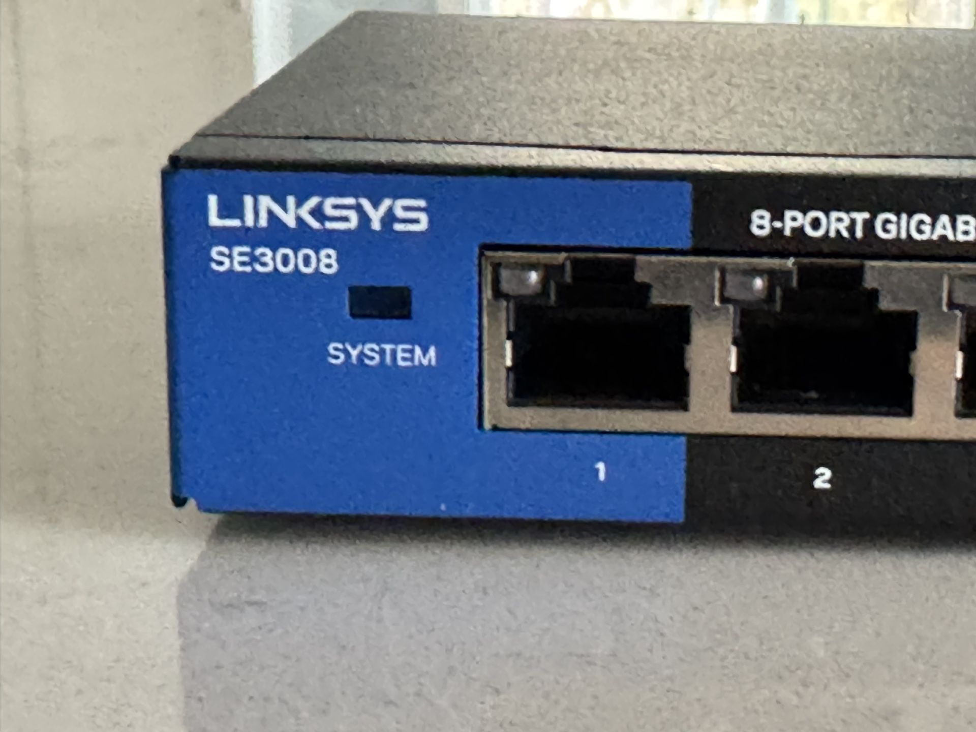 Linksys 8 Port Gigabytes