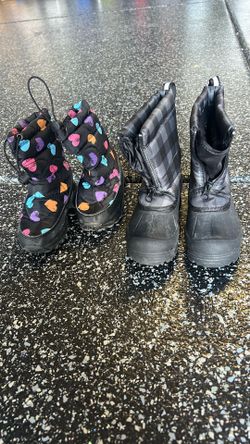 Kids Snow Boots Size 9