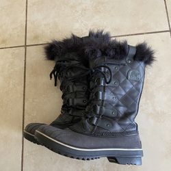 SOREL Winter Black Boots 7.5 Snow Rain Waterproof