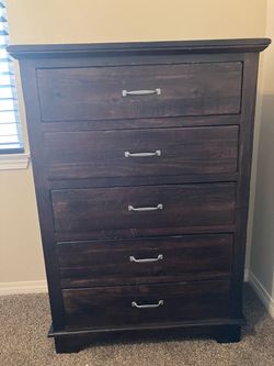 Chest drawers