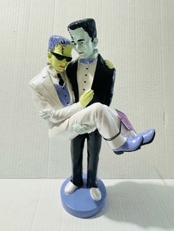 Frankenstein Monster Couple Figurineby ghoulish