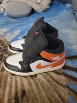 Nike air jordan 1 orange SIZE 10