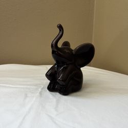 Ring Holder Elephant 