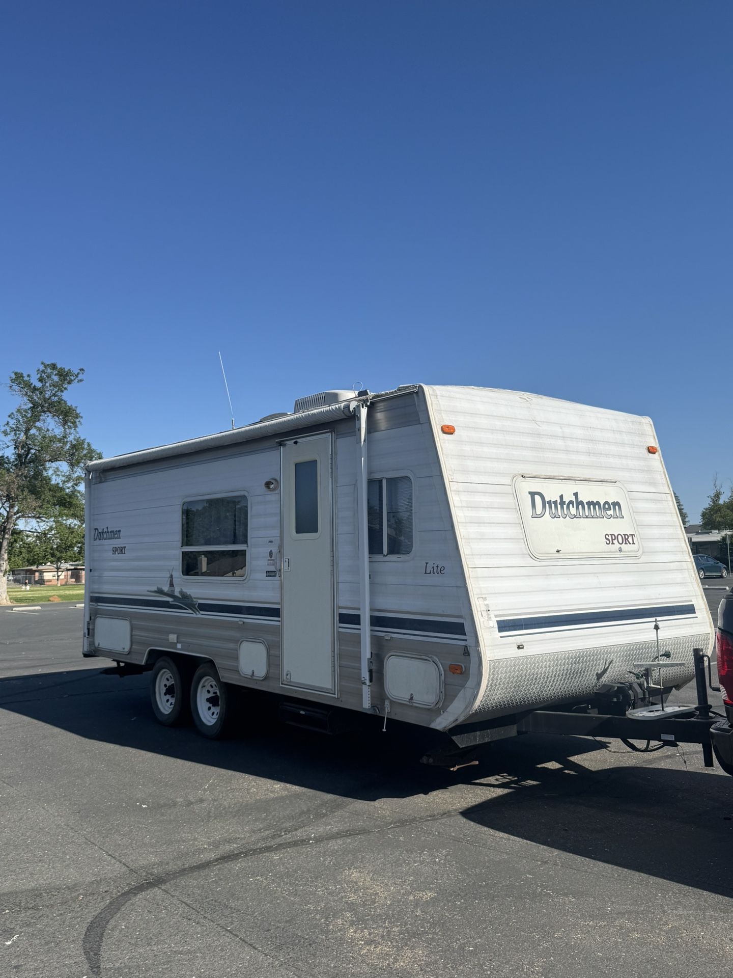 2004 Dutchmen Sport Camper Trailer