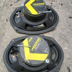 Bocinas Y Amplificador