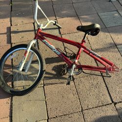 Bmx Bike (READ DISCRETION)