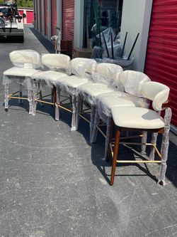 Set of 6 White Upholstered Counter Stools