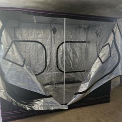 Indoor Grow Tent