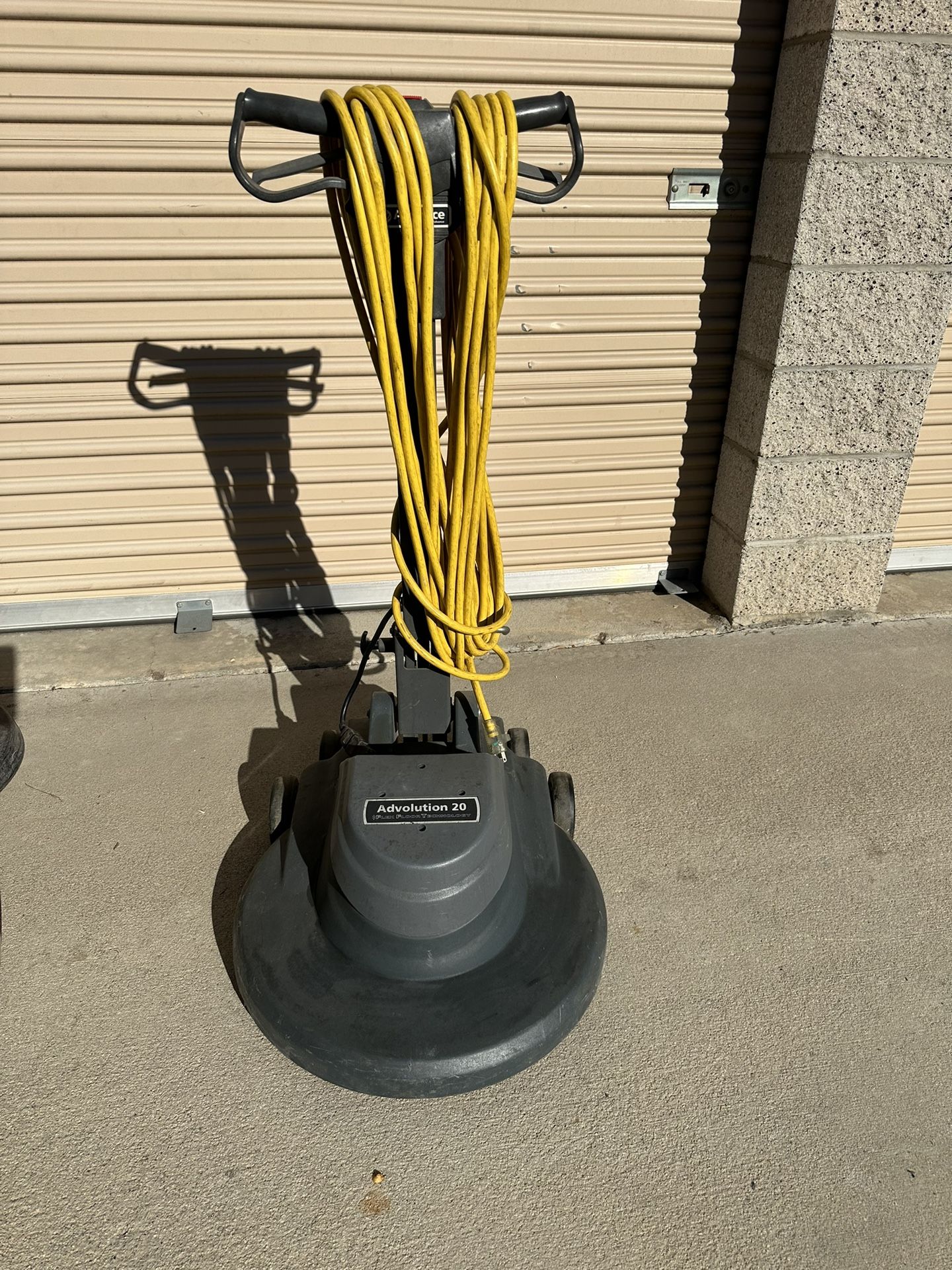High Speed Floor Buffer