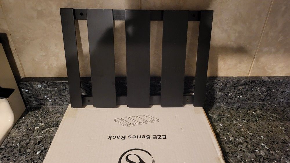 Rustic State Eze 4 Sectional Under Cabinet Mount Wood Stemware Rack Hanging