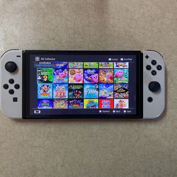 NINTENDO SWITCH OLED MODDED with 7000 GAMES 