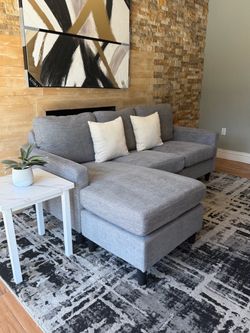 FREE DELIVERY🚚 Modern Gray Sectional Sofa w/ Chaise