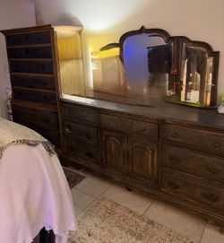 Free heavyweight wooden bedroom furniture