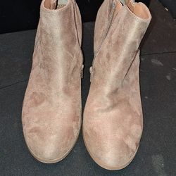 Size 8 Suede Ankle Boots