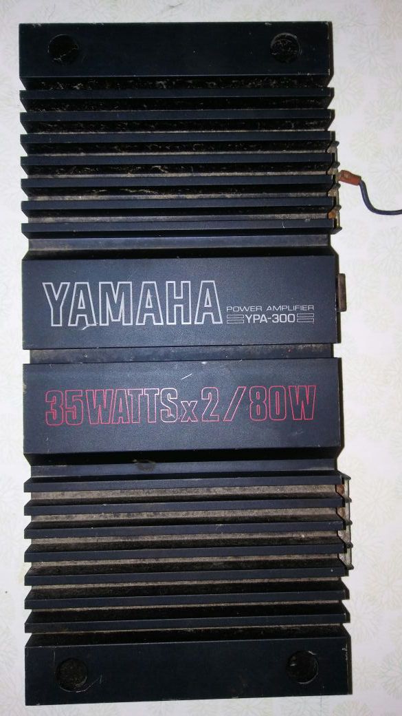 Yamaha 35watt amp