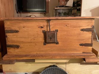 Rustic coffee table solid pine wood chest trunk storage