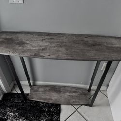 Console/ Behind Sofa Table With Matching End Tables 