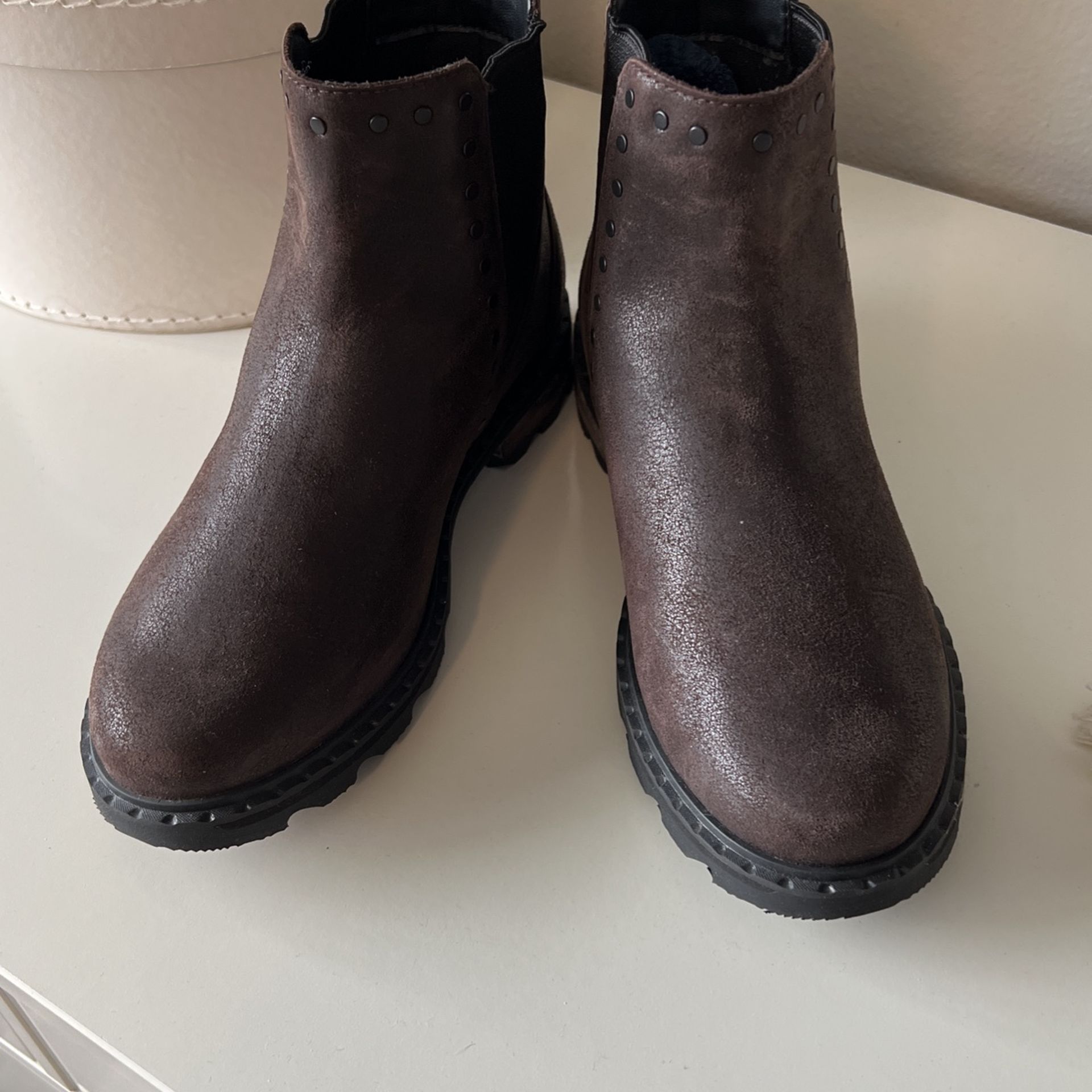 Sorel Boots Brand New Without Box