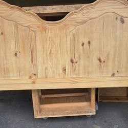 Free:Cal King Headboard And Metal Frame